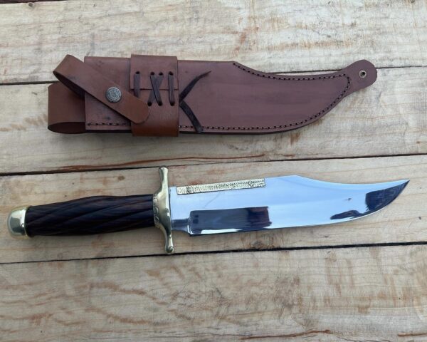 Bowie Knife 05052301