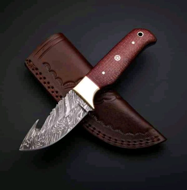 Full-Tang Fixed Blade – Damascus Steel